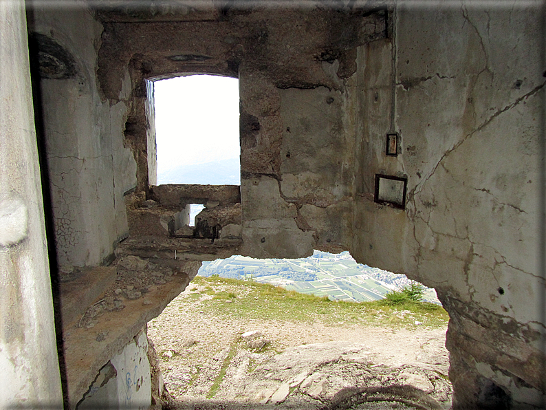 foto Resti di Forte Vezzena e Forte Verle